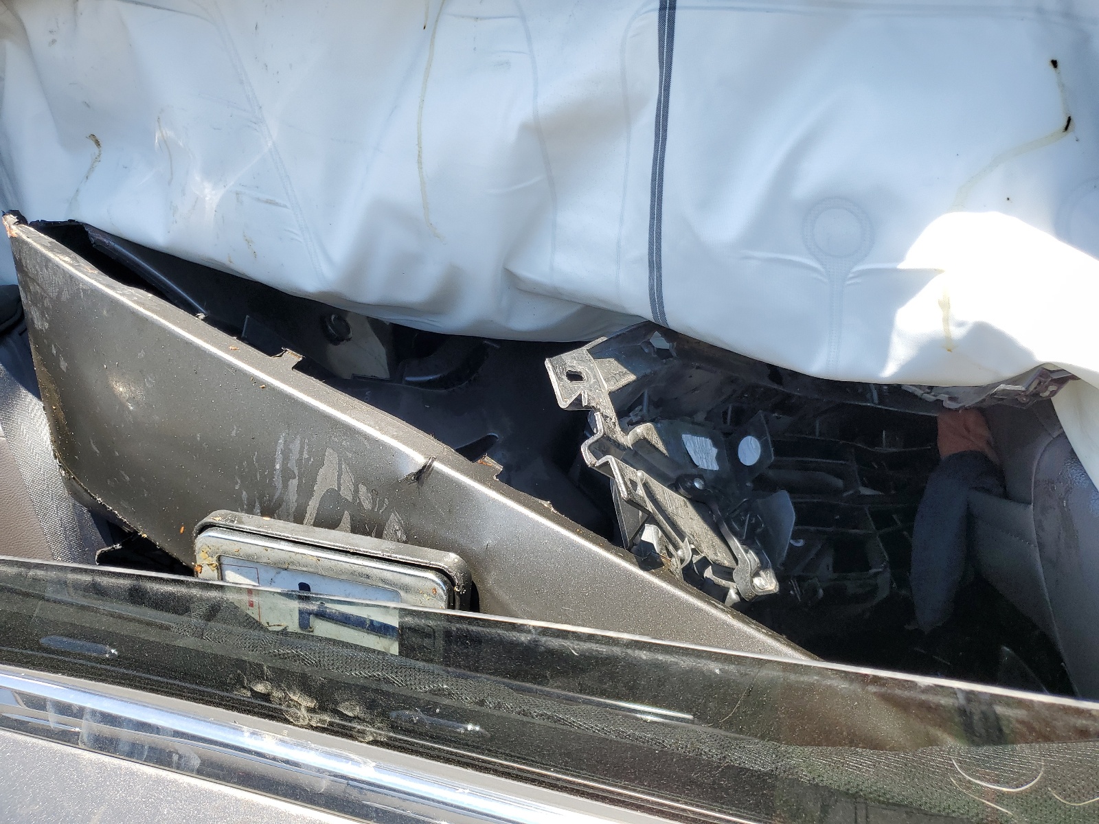 5FNRL6H86NB019995 2022 Honda Odyssey Touring