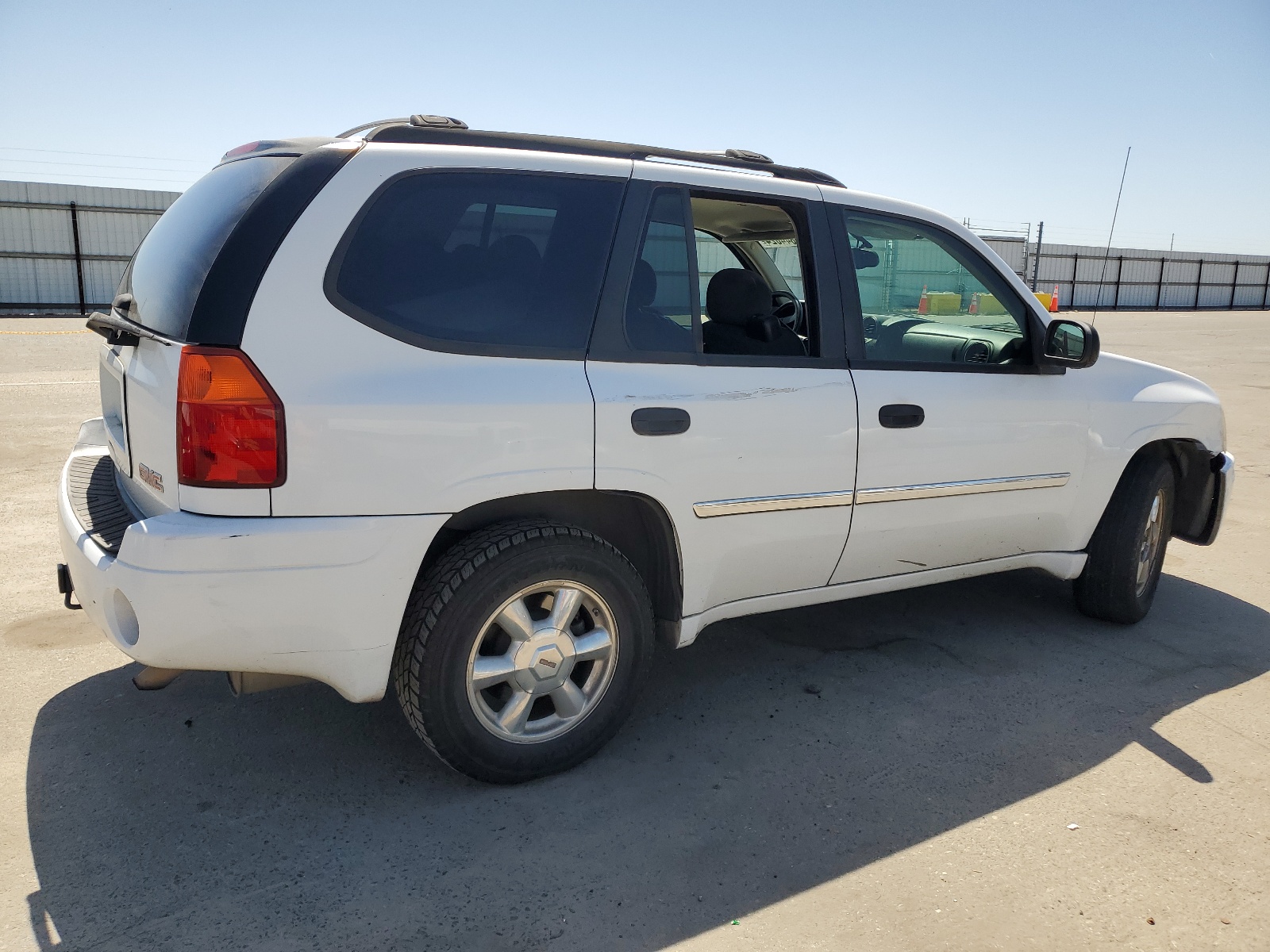 1GKDS13S372289618 2007 GMC Envoy