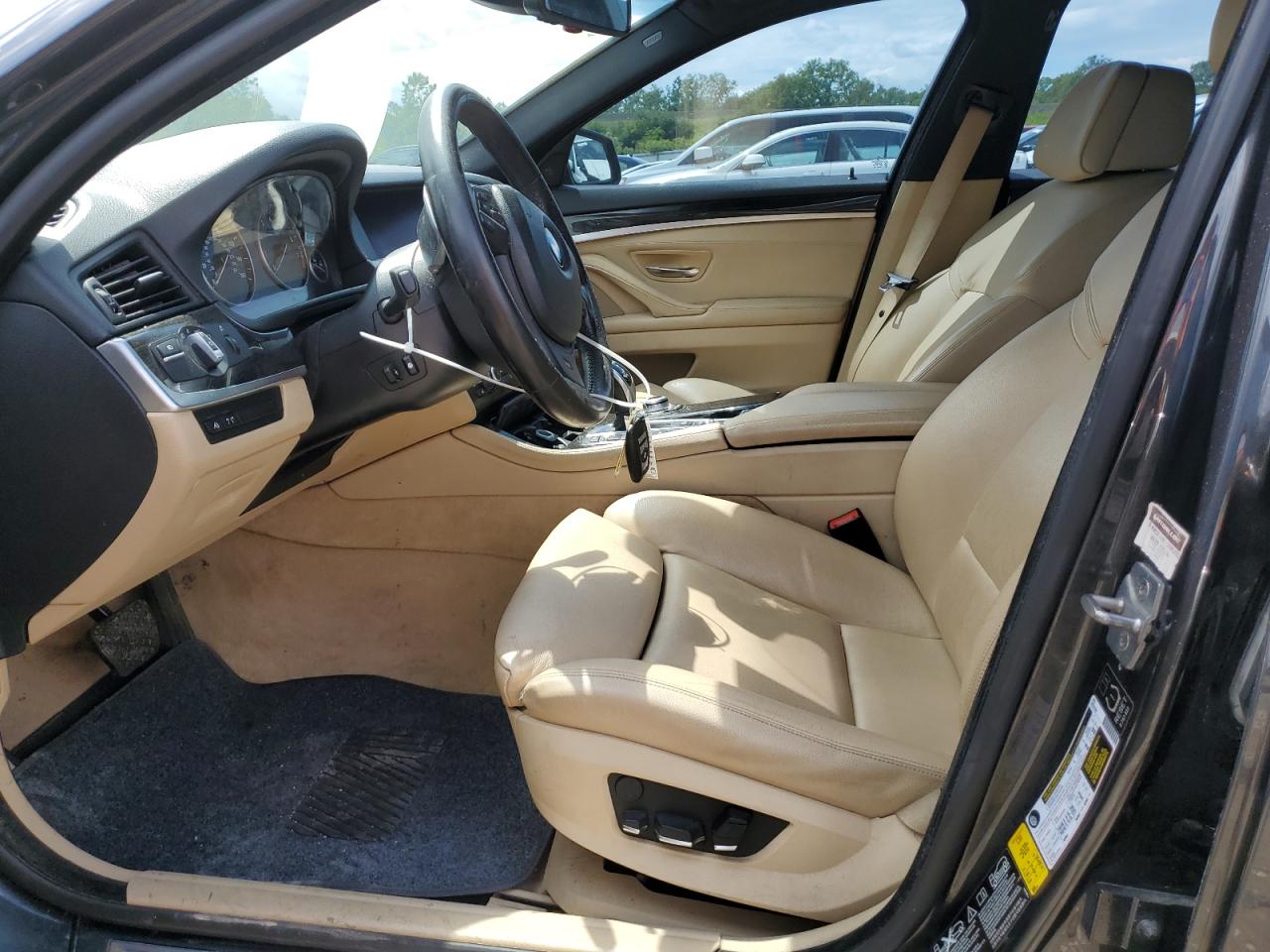 2011 BMW 535 Xi VIN: WBAFU7C55BC870694 Lot: 54500884