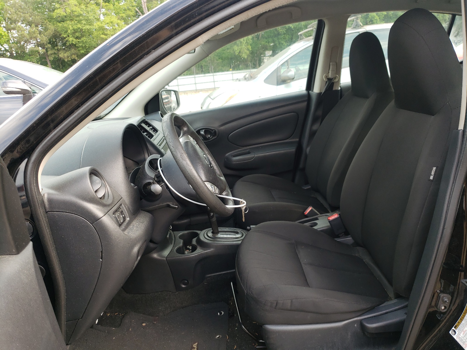 3N1CN7APXHL886381 2017 Nissan Versa S