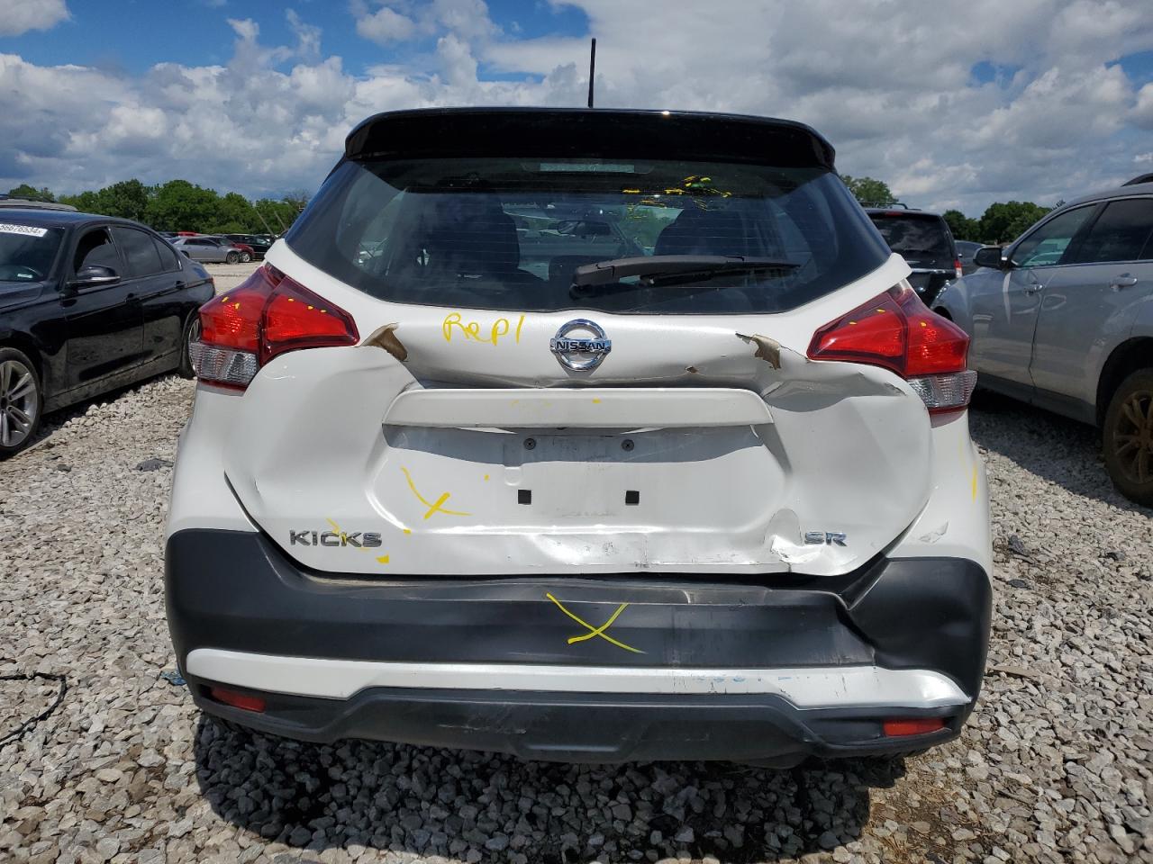 2019 Nissan Kicks S VIN: 3N1CP5CU4KL504807 Lot: 55889424