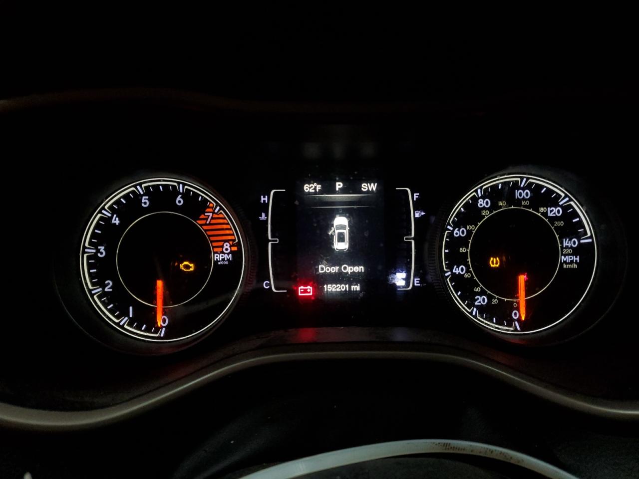 2016 Jeep Cherokee Latitude VIN: 1C4PJMCS1GW197817 Lot: 56814984