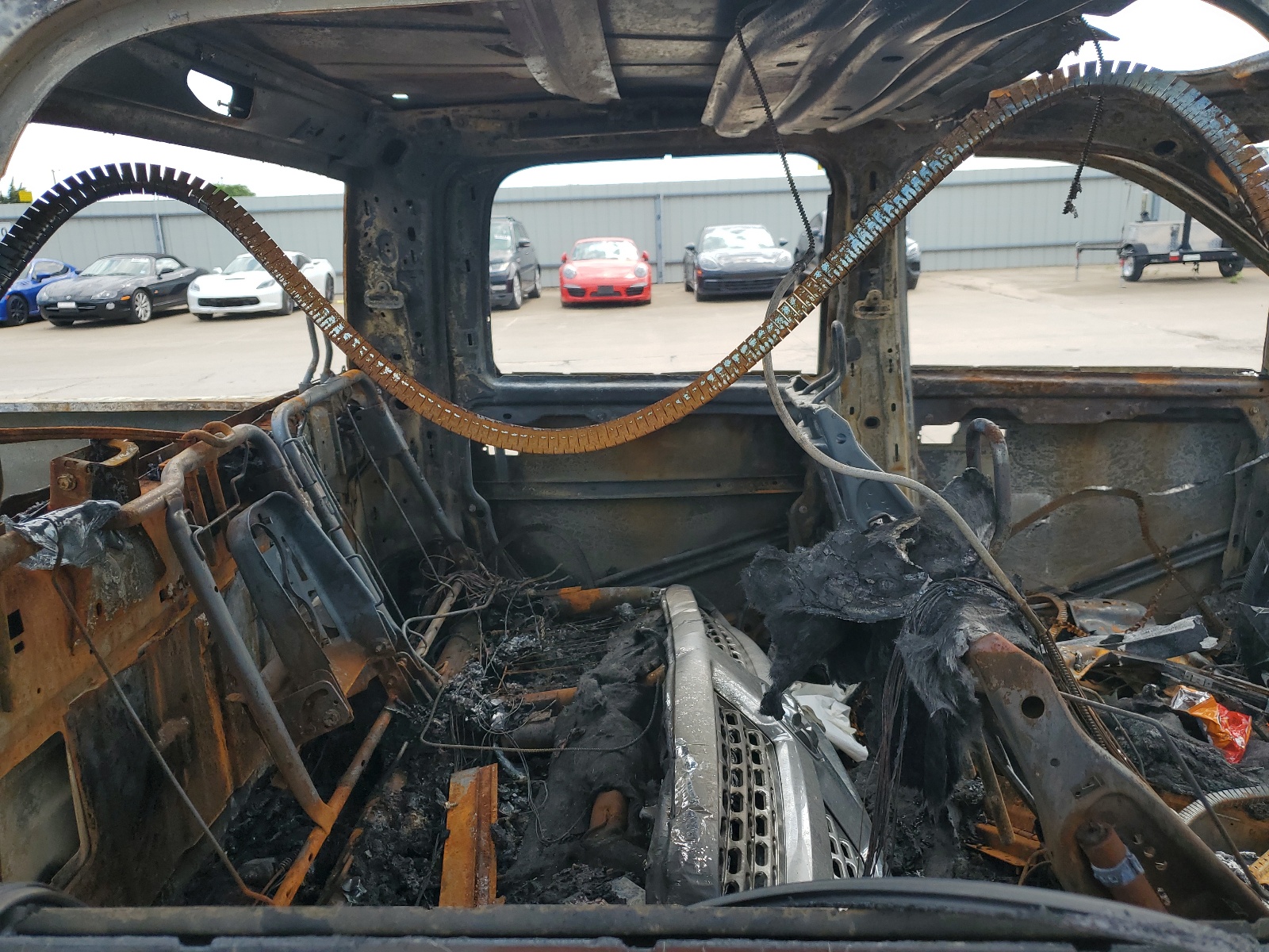 1C6RR7NT7ES282956 2014 Ram 1500 Laramie