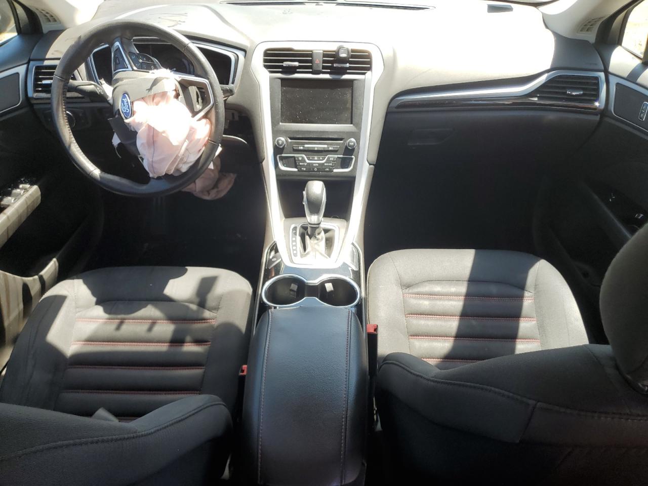 2016 Ford Fusion Se VIN: 3FA6P0H72GR104075 Lot: 56582744