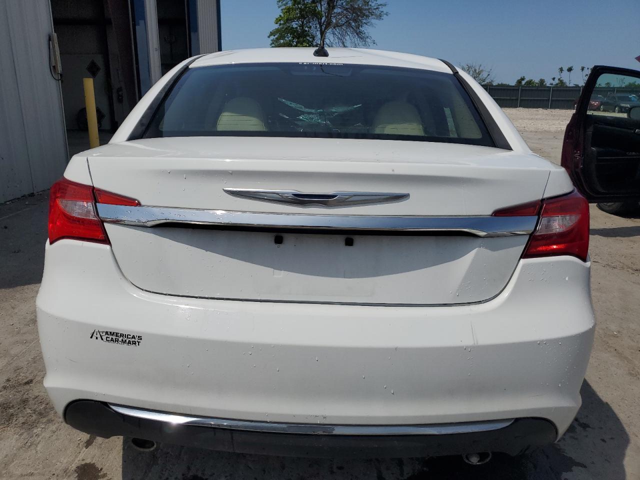 2013 Chrysler 200 Limited VIN: 1C3CCBCG1DN511089 Lot: 56415644