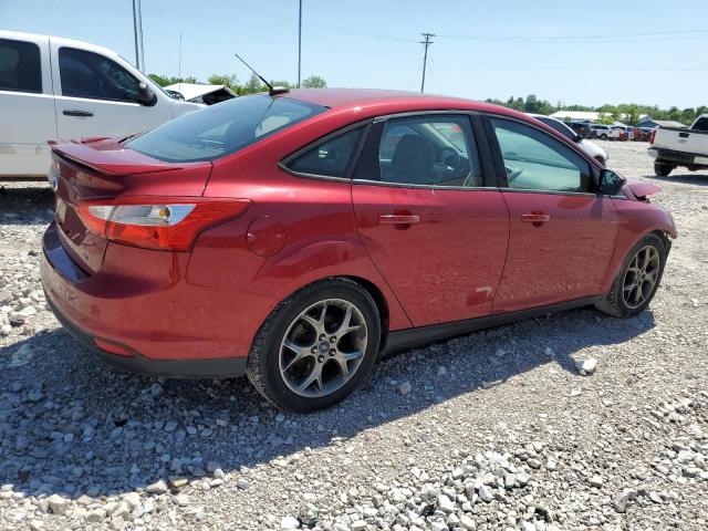 Седаны FORD FOCUS 2014 Красный