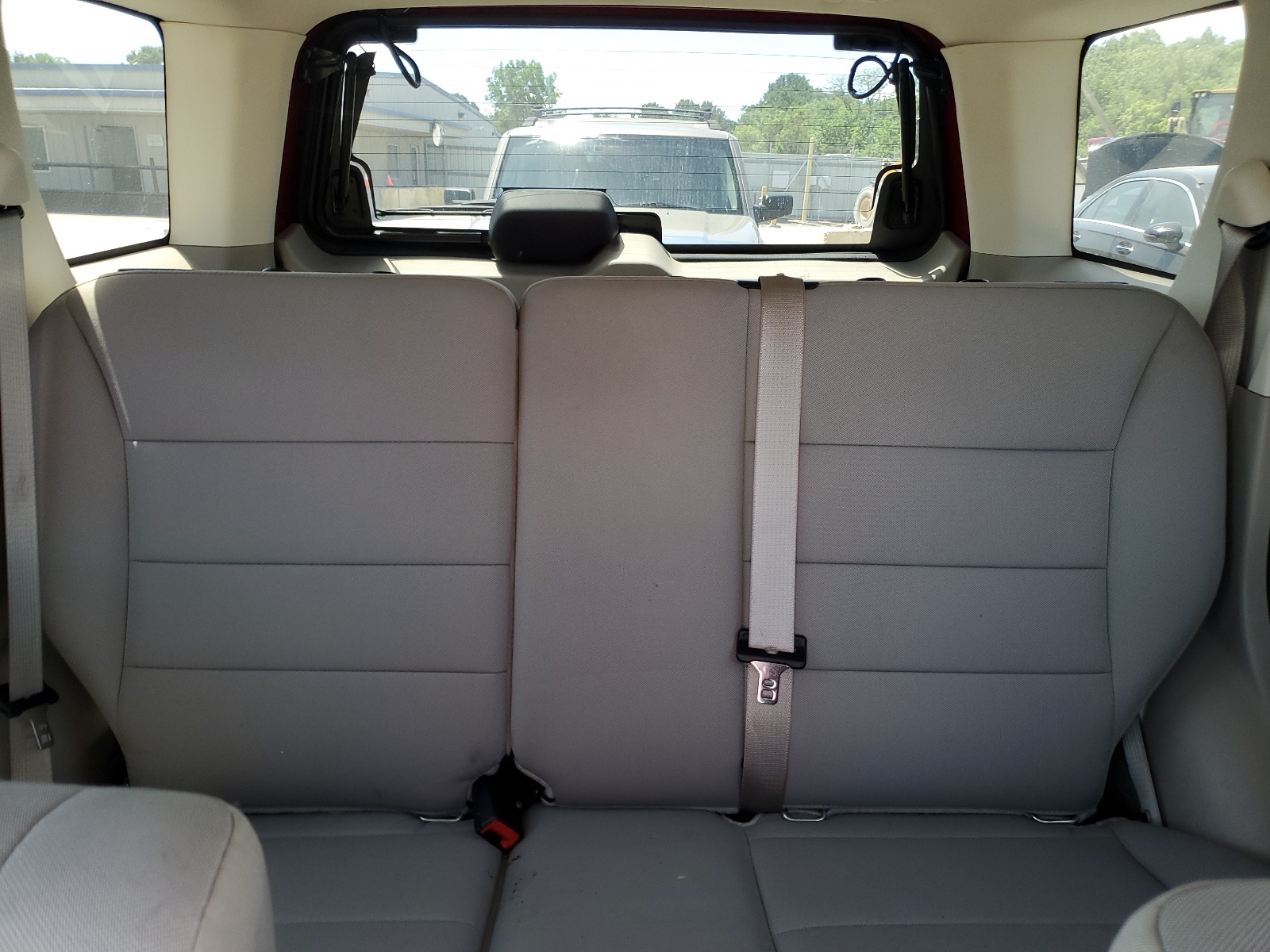 1FMCU0DG7BKA53063 2011 Ford Escape Xlt