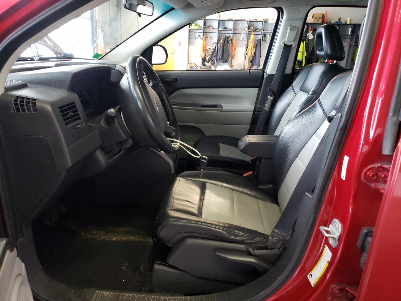 2007 Jeep Compass Limited VIN: 1J8FF57W47D598069 Lot: 53346014