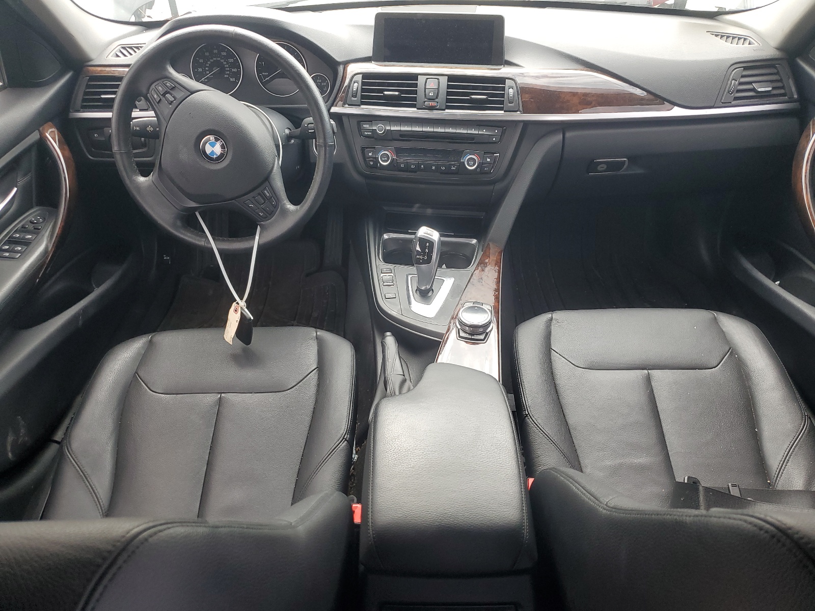 WBA3C3G53ENS71360 2014 BMW 320 I xDrive