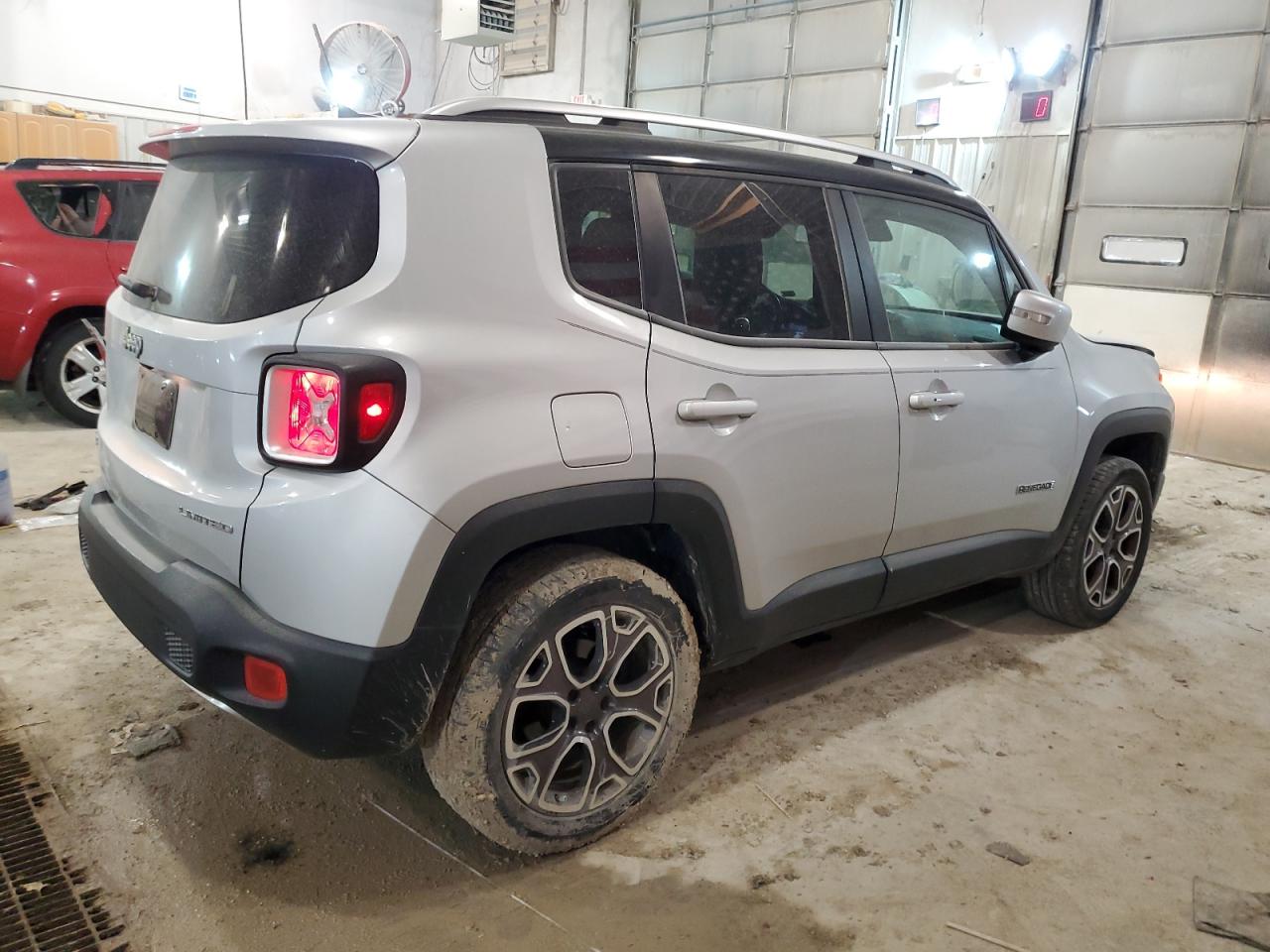 VIN ZACCJBDT0FPB74271 2015 JEEP RENEGADE no.3