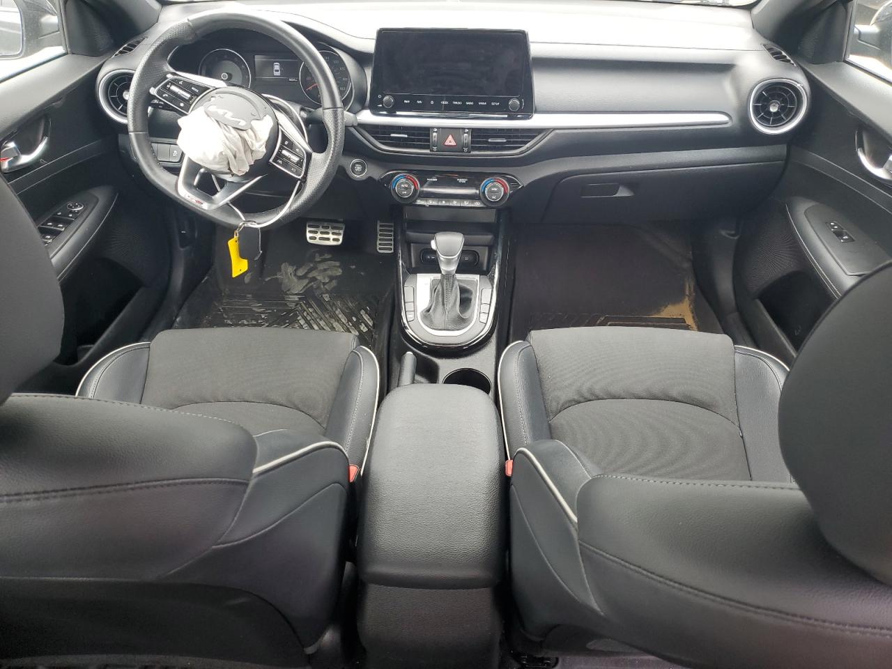 2023 Kia Forte Gt Line VIN: 3KPF54AD1PE657945 Lot: 56375014