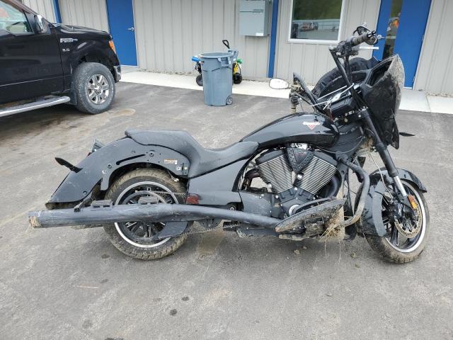 2014 VICTORY MOTORCYCLES CROSS COUNTRY 8-BALL