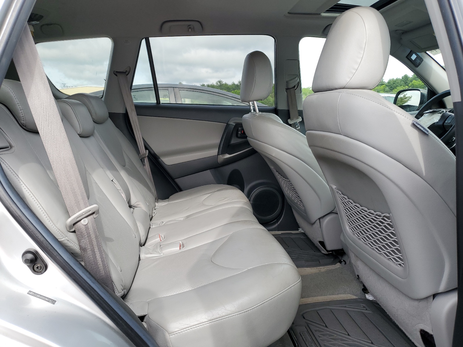 2T3DK4DV0AW036213 2010 Toyota Rav4 Limited