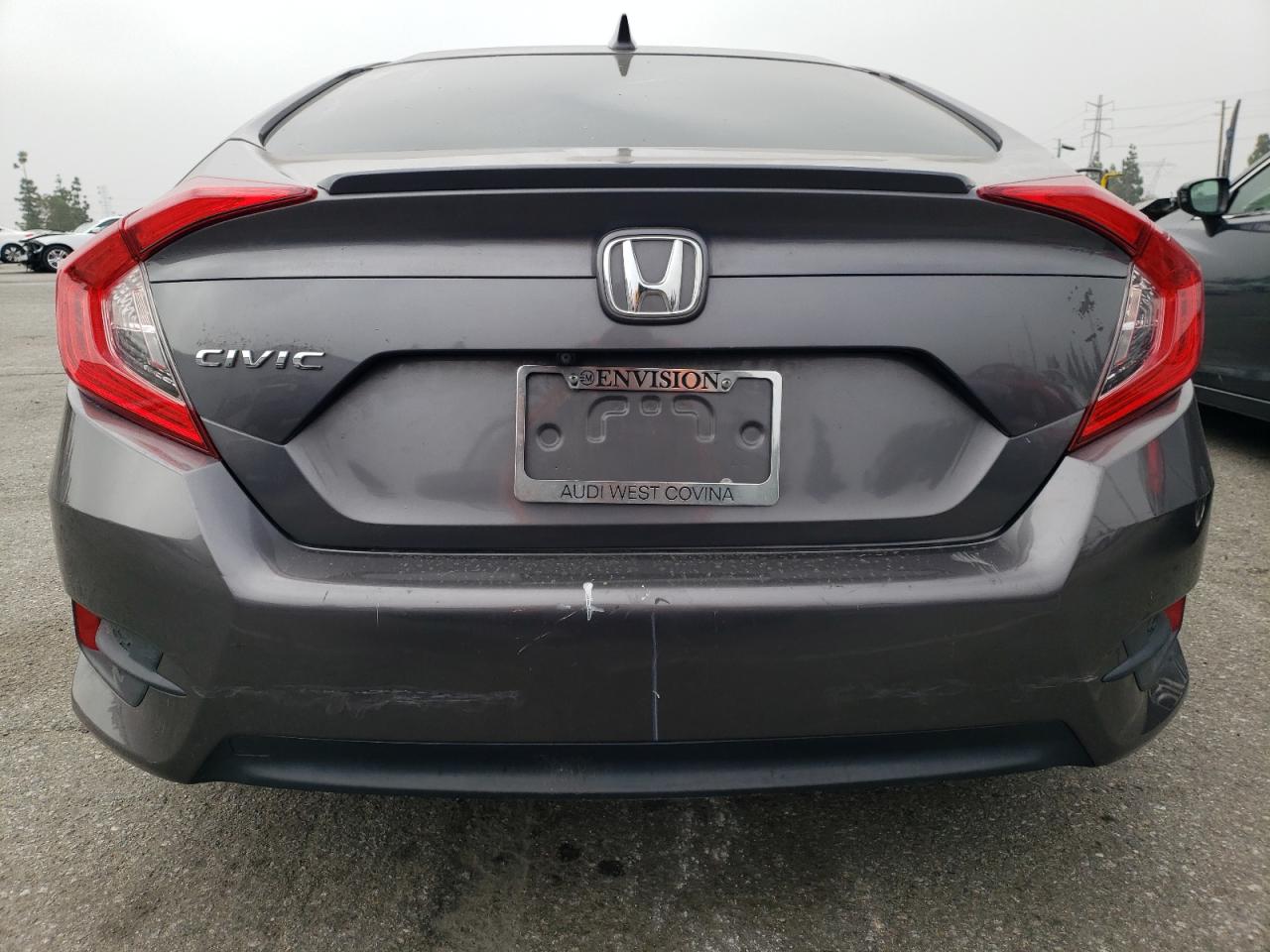 2018 Honda Civic Ex VIN: JHMFC1F32JX033761 Lot: 54462704