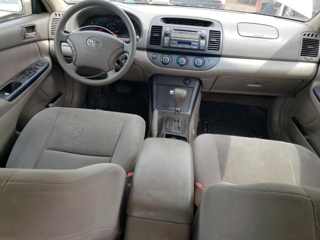 2005 Toyota Camry Le VIN: 4T1BF32K25U110292 Lot: 56315774