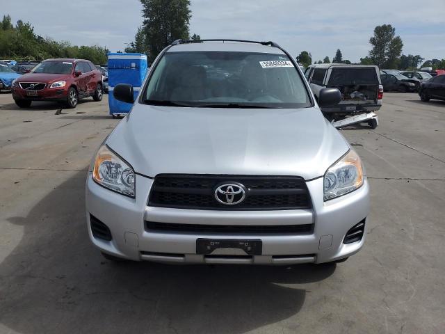 TOYOTA RAV4 2012 Серебристый