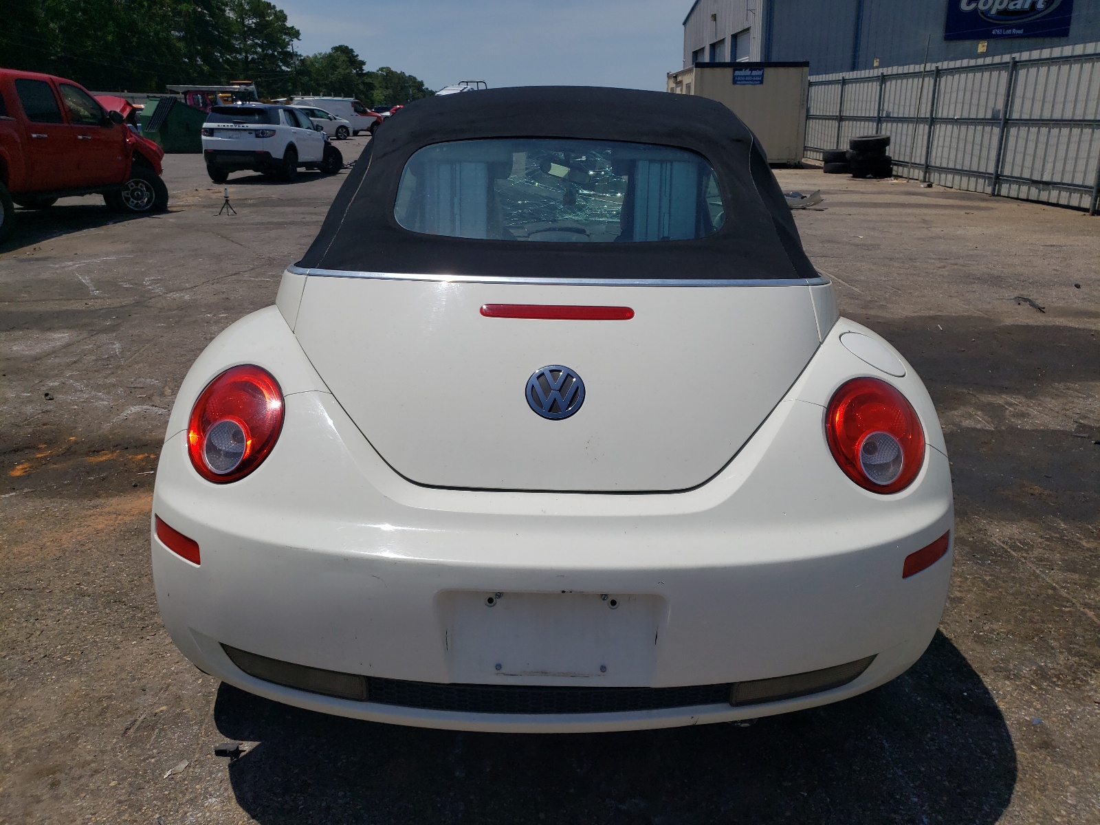 3VWFG31Y27M416860 2007 Volkswagen New Beetle Triple White