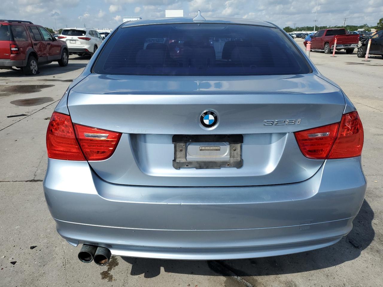 2010 BMW 328 I VIN: WBAPH7G59ANM51575 Lot: 56239084