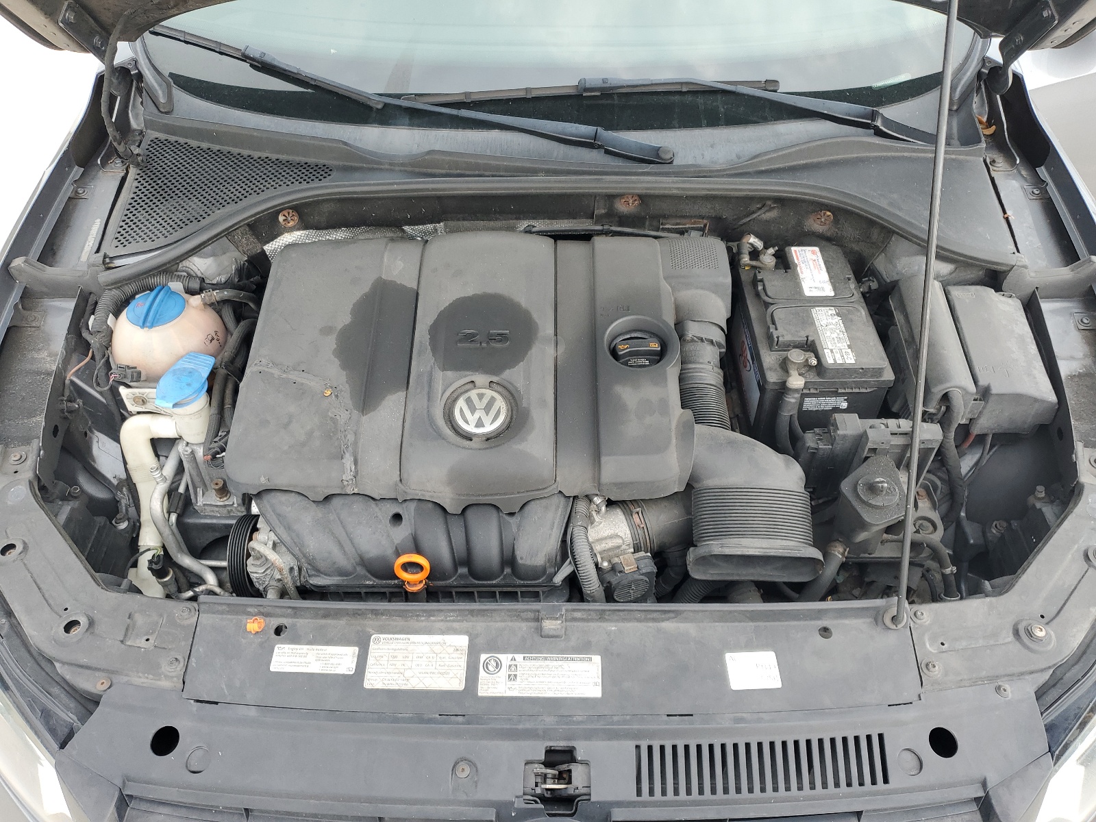 1VWBP7A3XDC034230 2013 Volkswagen Passat Se