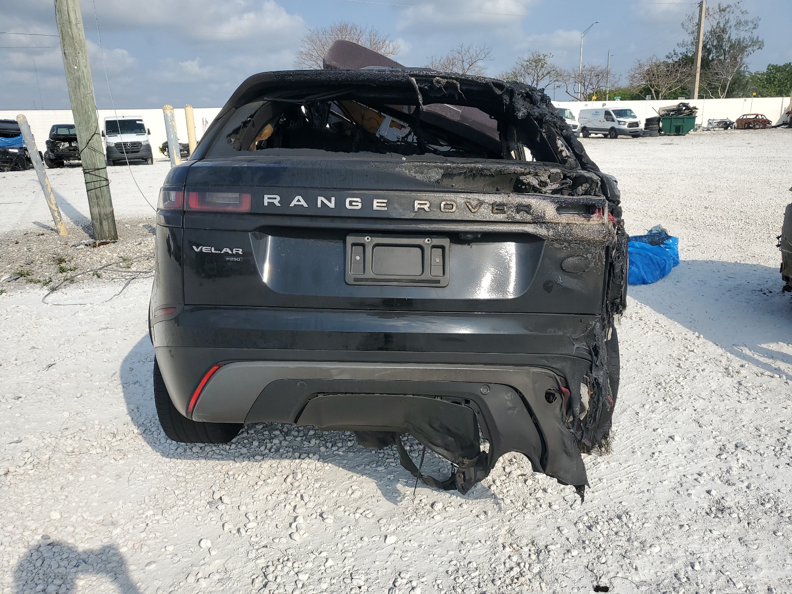 SALYA2EX0KA200965 2019 Land Rover Range Rover Velar