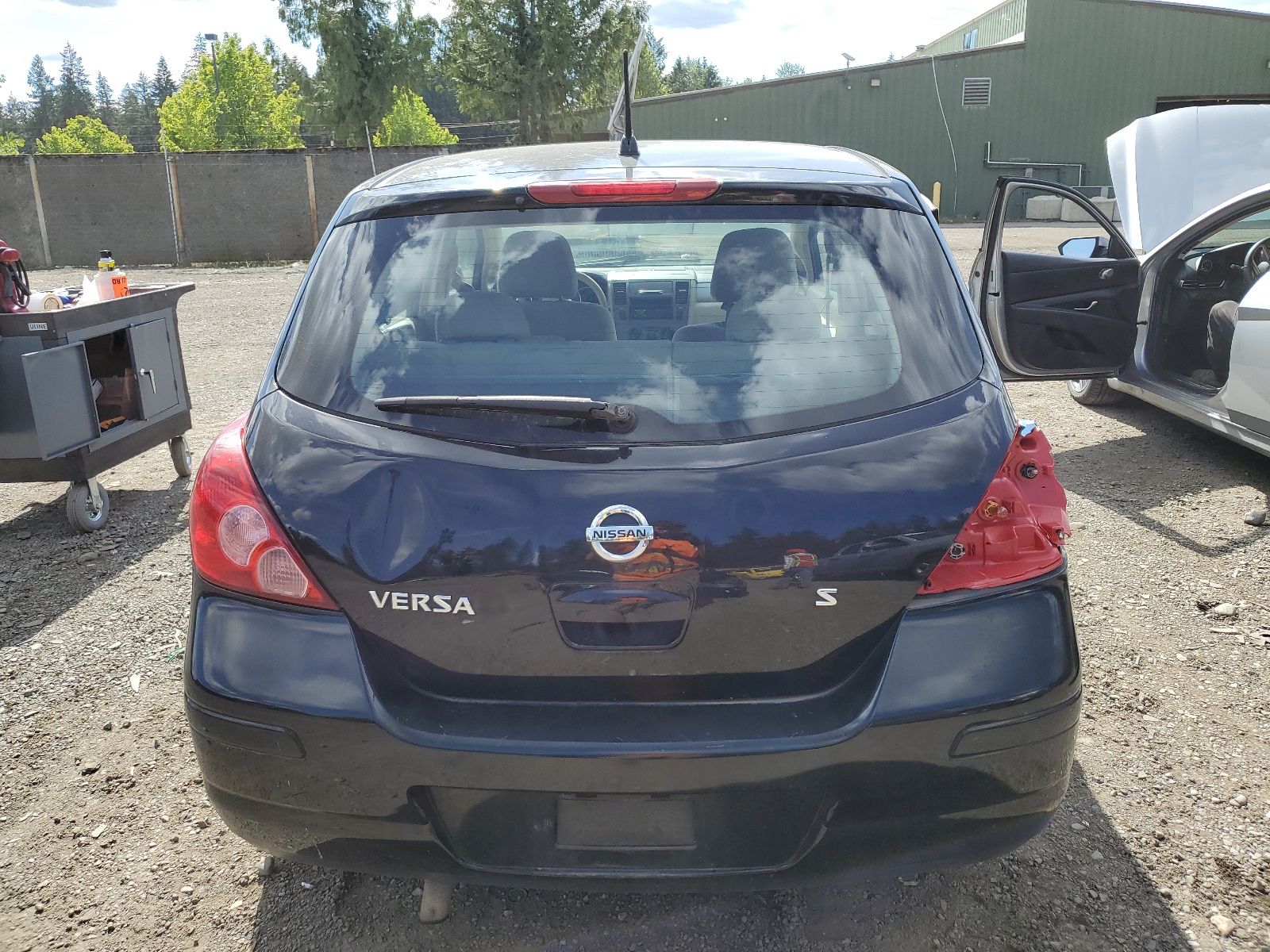 3N1BC13E27L436555 2007 Nissan Versa S