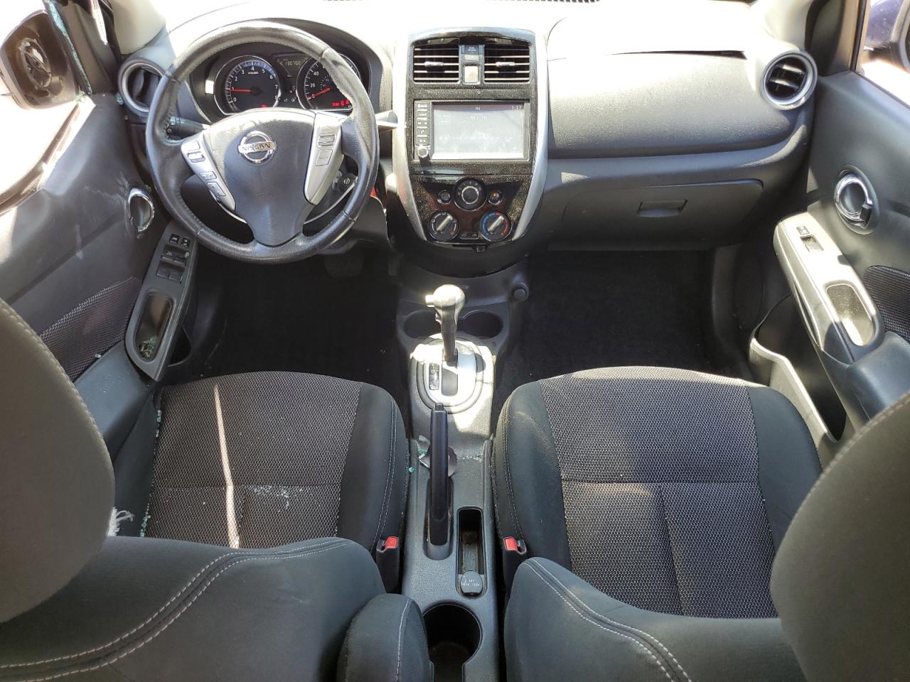 2018 Nissan Versa - Image 8