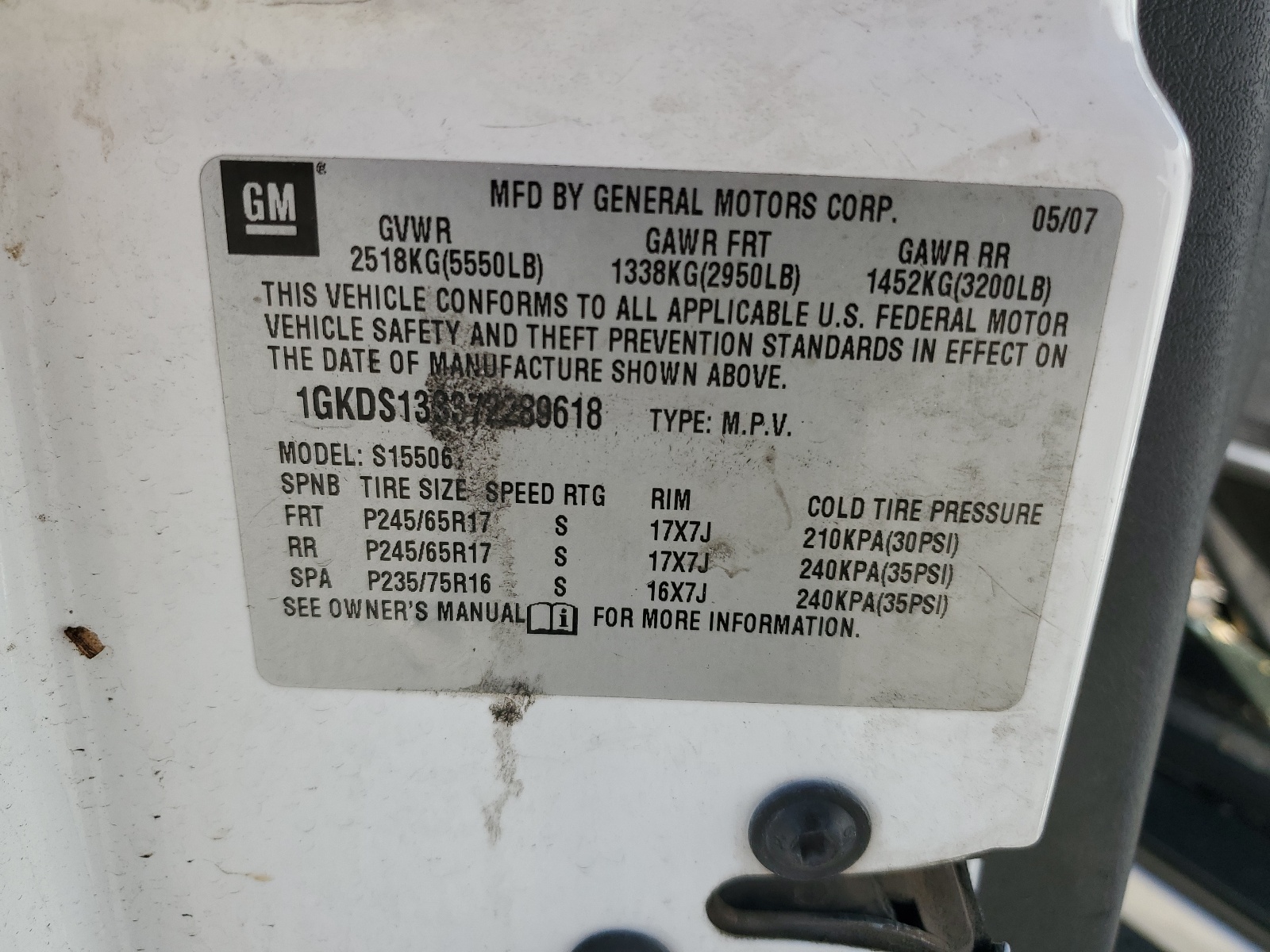 1GKDS13S372289618 2007 GMC Envoy