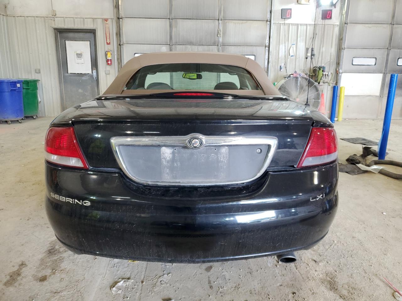 2001 Chrysler Sebring Lxi VIN: 1C3EL55U61N635710 Lot: 53692294