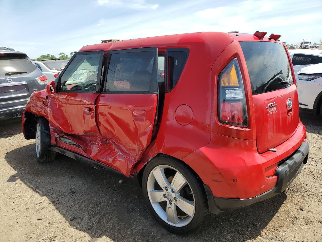 2010 Kia Soul + VIN: KNDJT2A24A7032529 Lot: 57010174