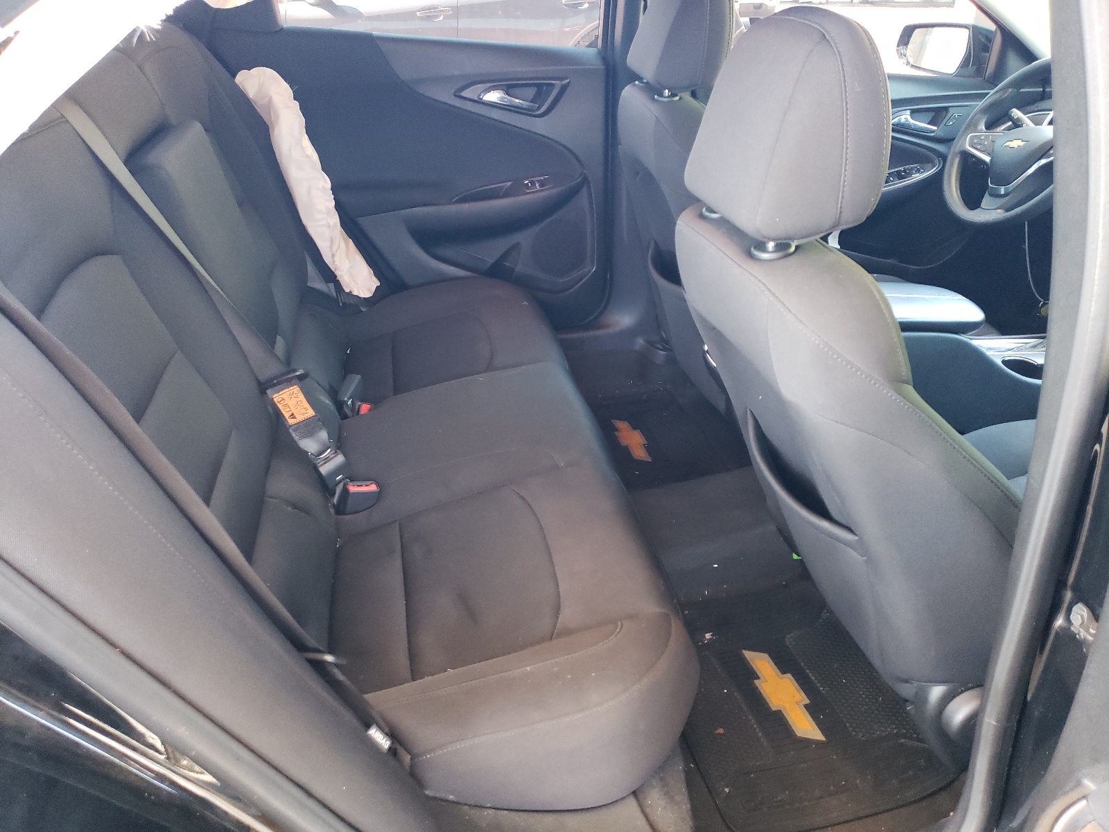 1G1ZD5ST8LF086166 2020 Chevrolet Malibu Lt