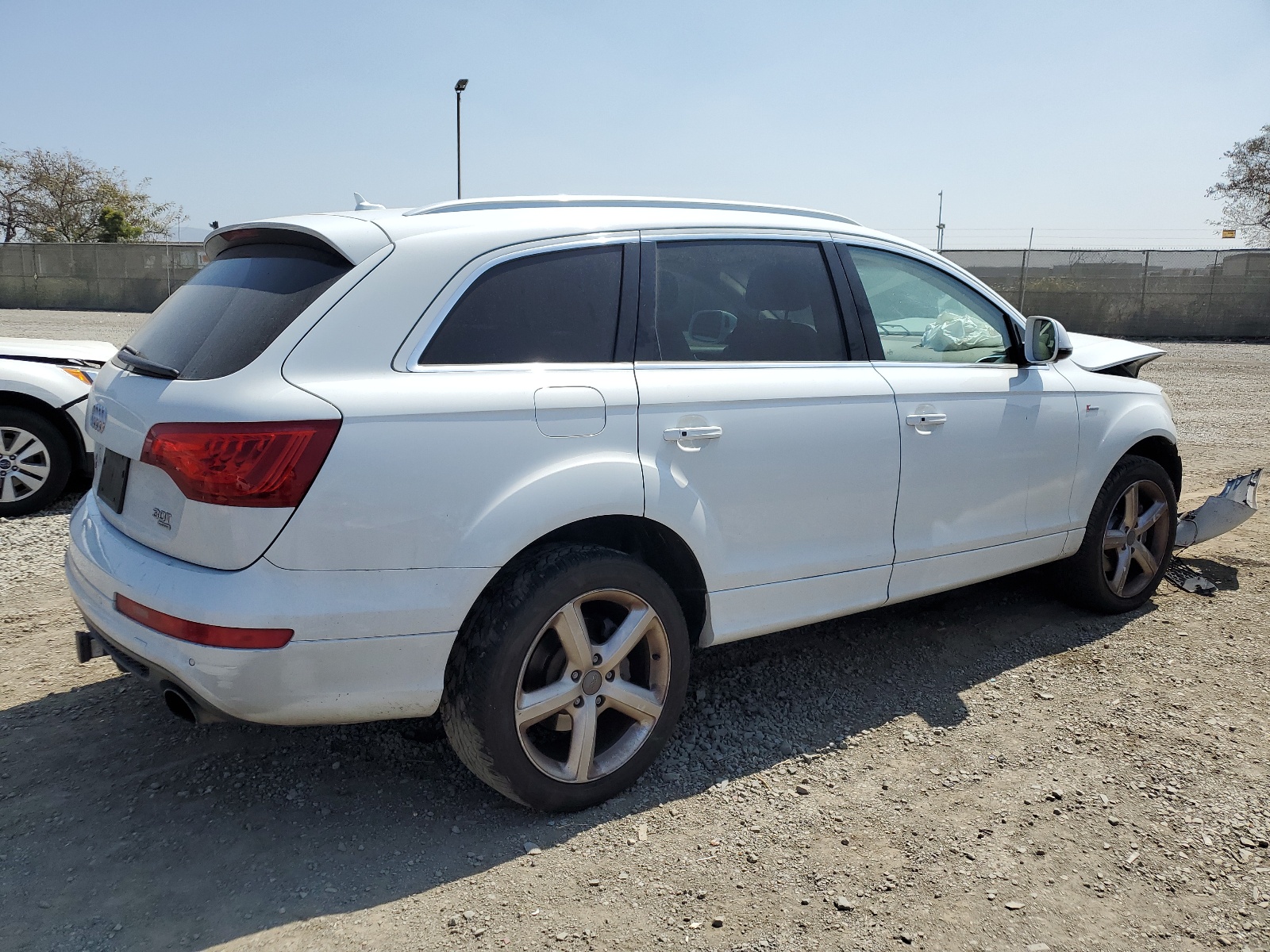 2014 Audi Q7 Prestige vin: WA1DGAFE1ED005420