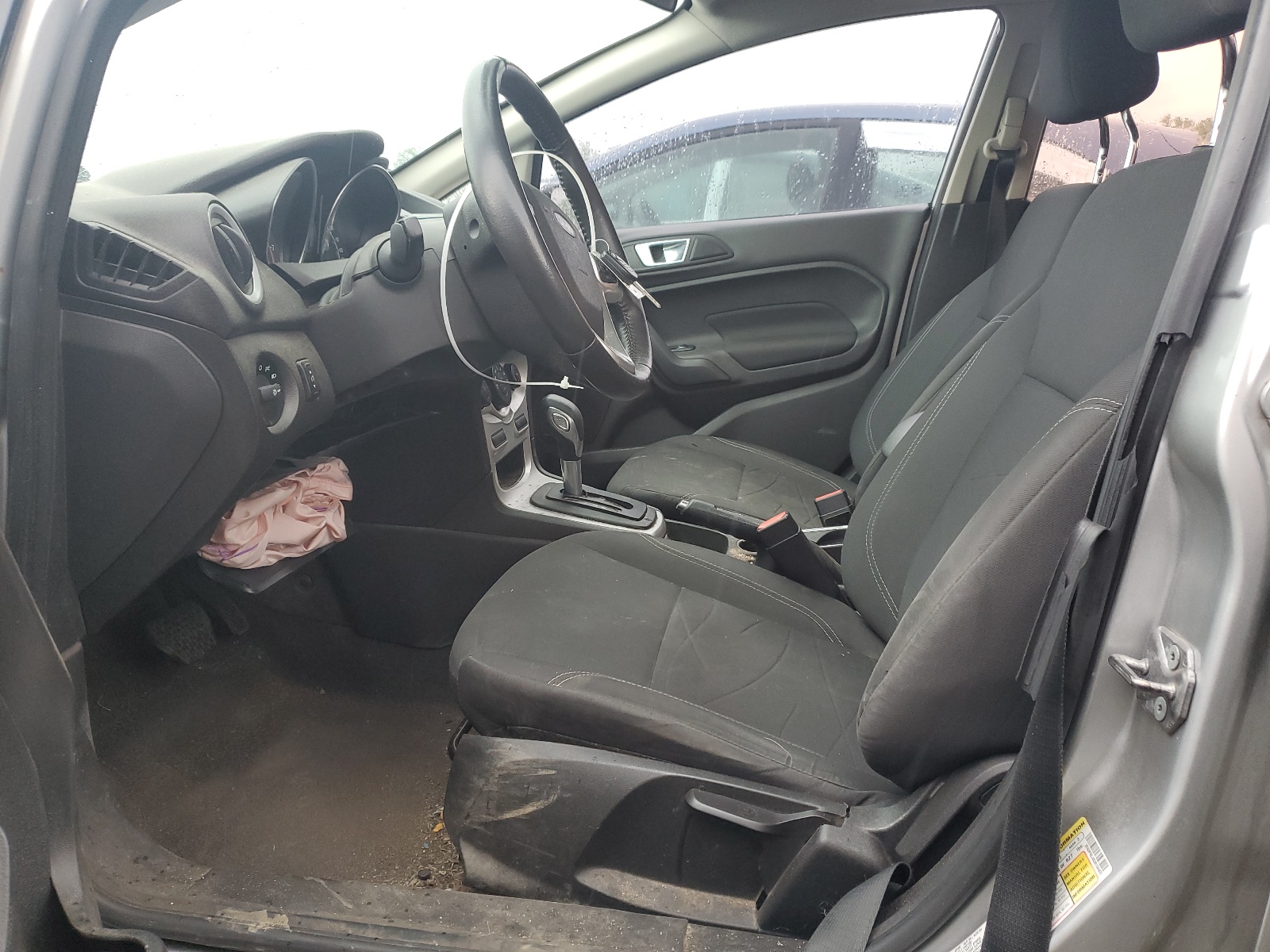 3FADP4BJ0GM104401 2016 Ford Fiesta Se