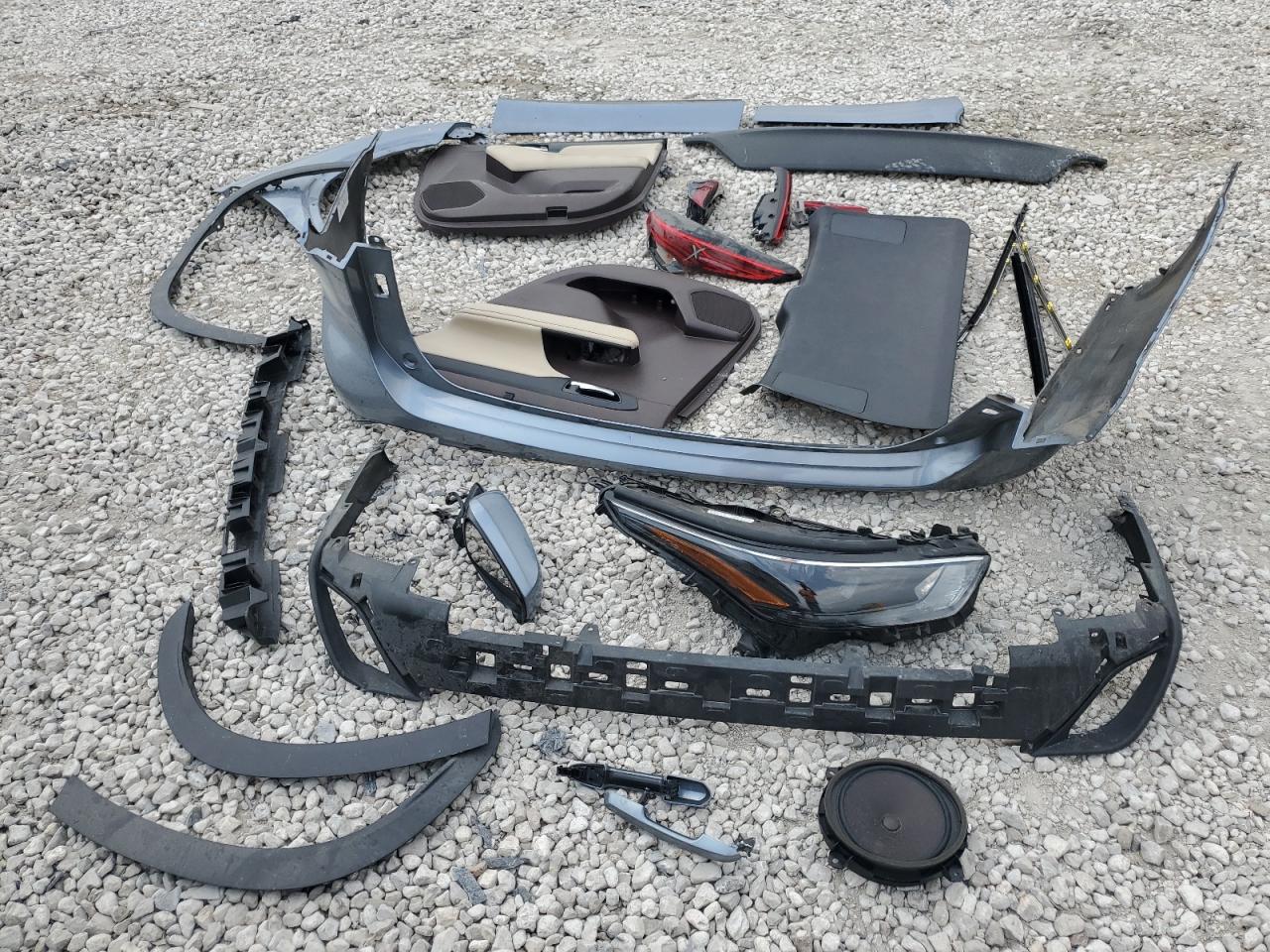 2022 Toyota Highlander Xle VIN: 5TDGZRAH1NS099414 Lot: 55552334