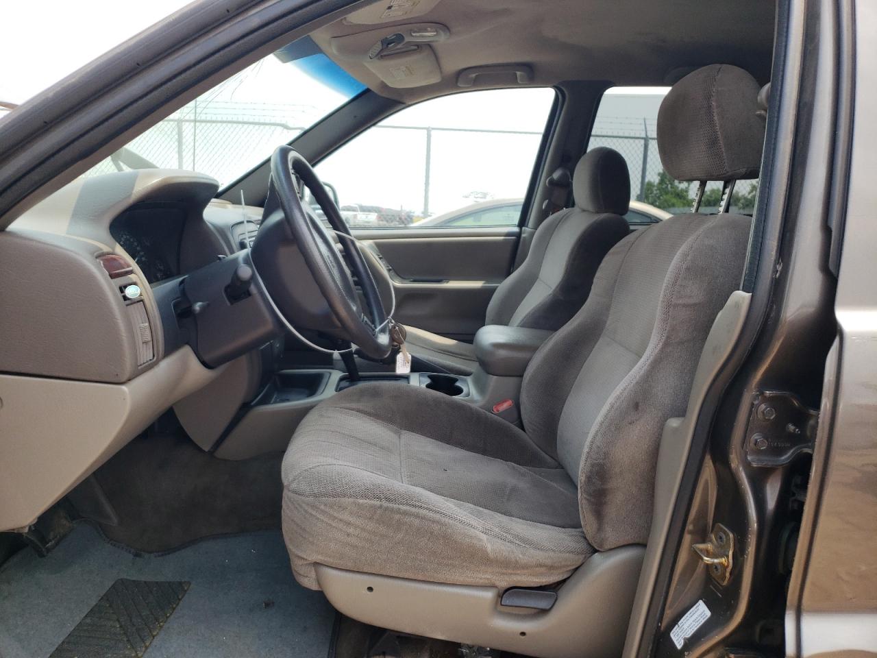 2000 Jeep Grand Cherokee Laredo VIN: 1J4G248S0YC331140 Lot: 53976134