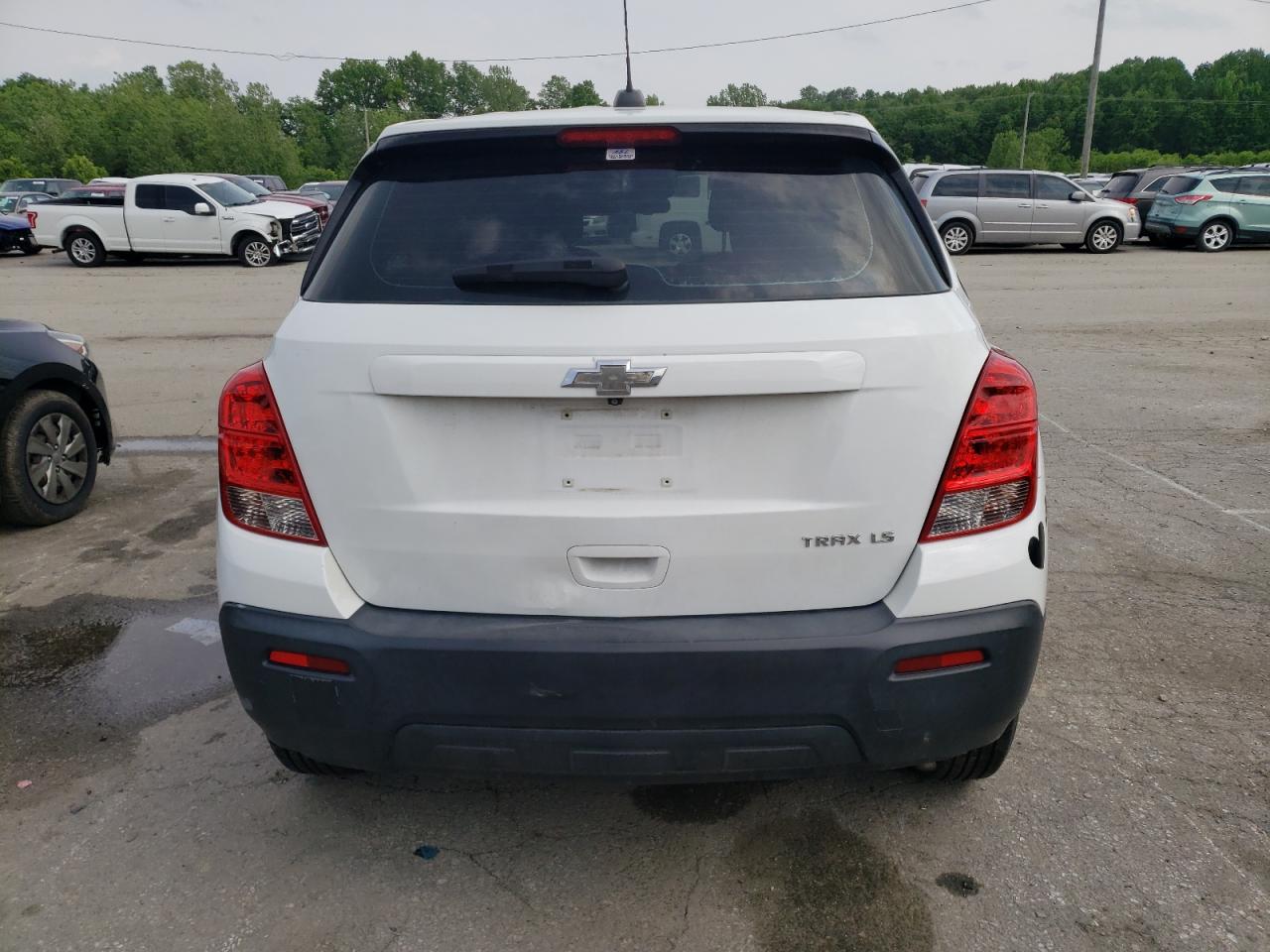 2016 Chevrolet Trax Ls VIN: KL7CJKSB2GB505540 Lot: 52967364
