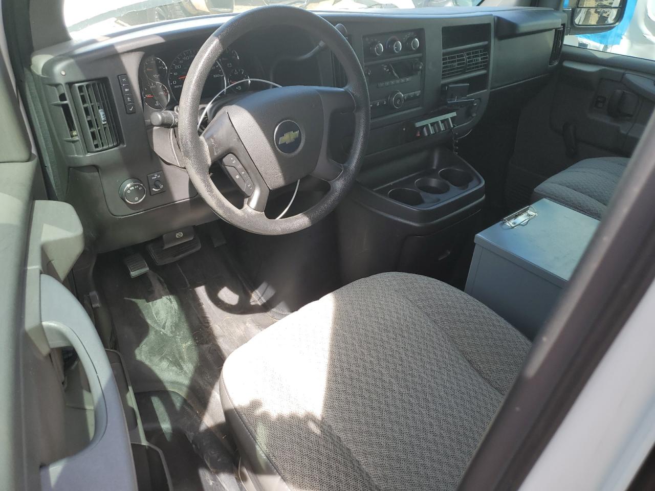 2008 Chevrolet Express G2500 VIN: 1GCGG25C481216948 Lot: 57197354