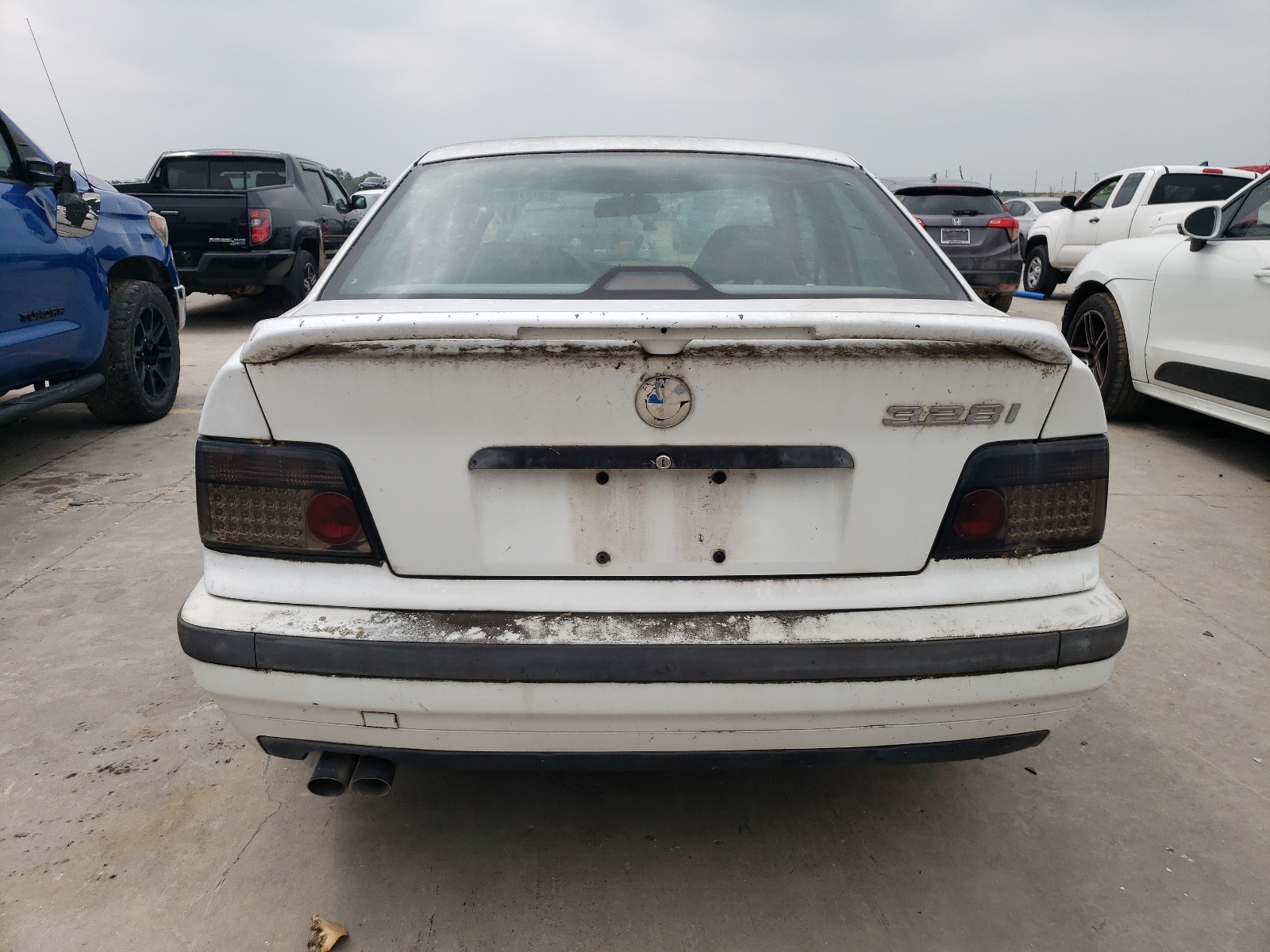 WBACD4323TAV43229 1996 BMW 328 I Automatic