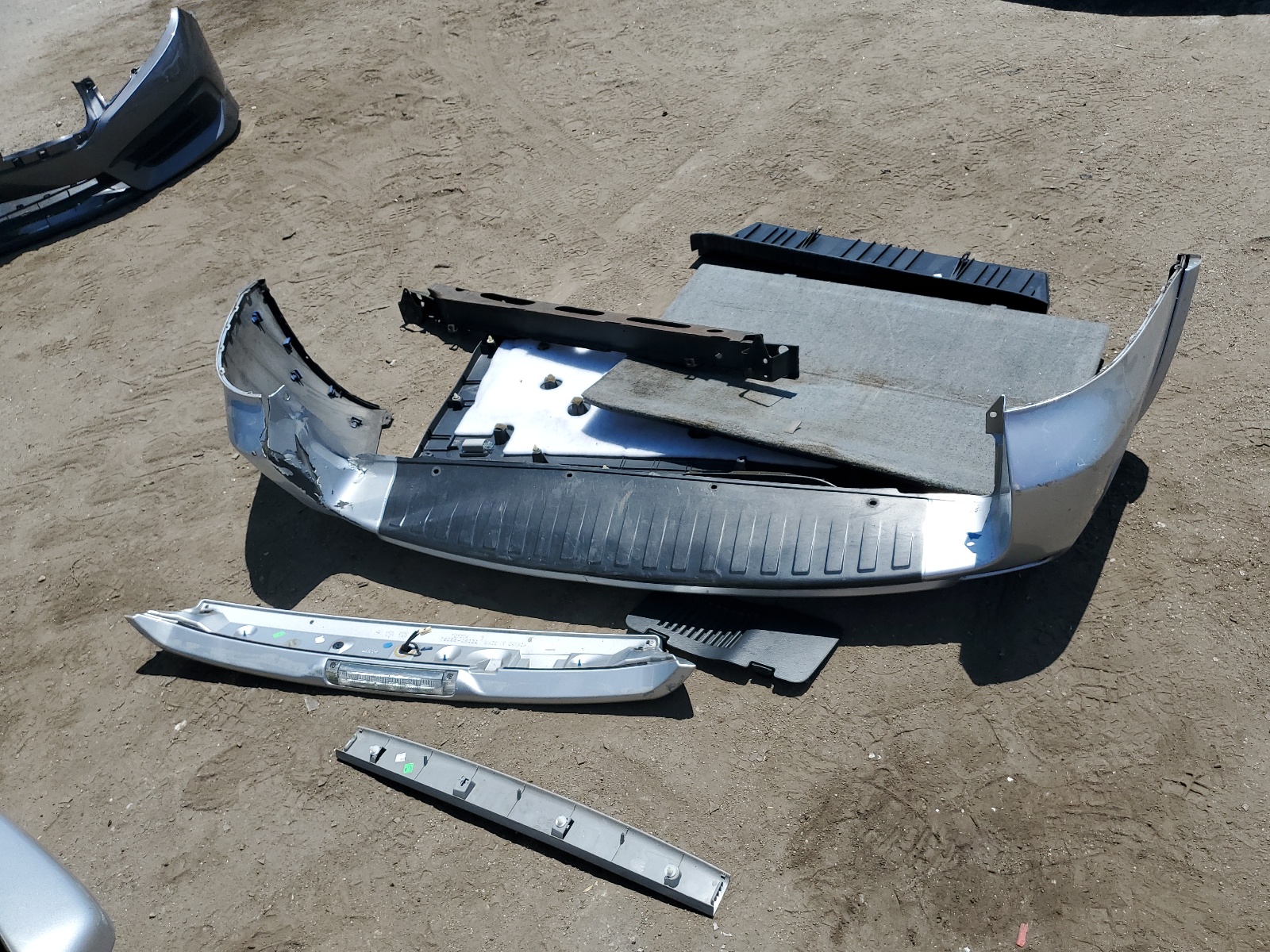 2T3DF4DV5AW030718 2010 Toyota Rav4 Limited