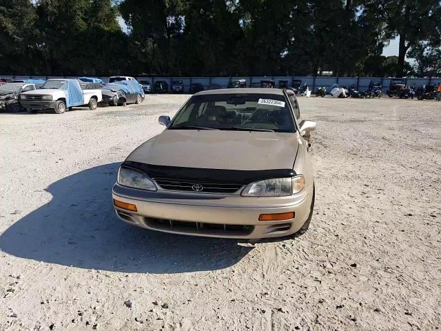 1995 Toyota Camry Le VIN: 4T1SK12EXSU482968 Lot: 56322304