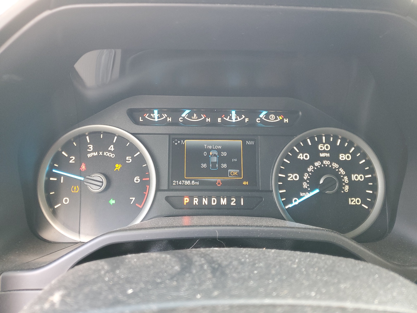 1FTFX1EF2GKE81084 2016 Ford F150 Super Cab