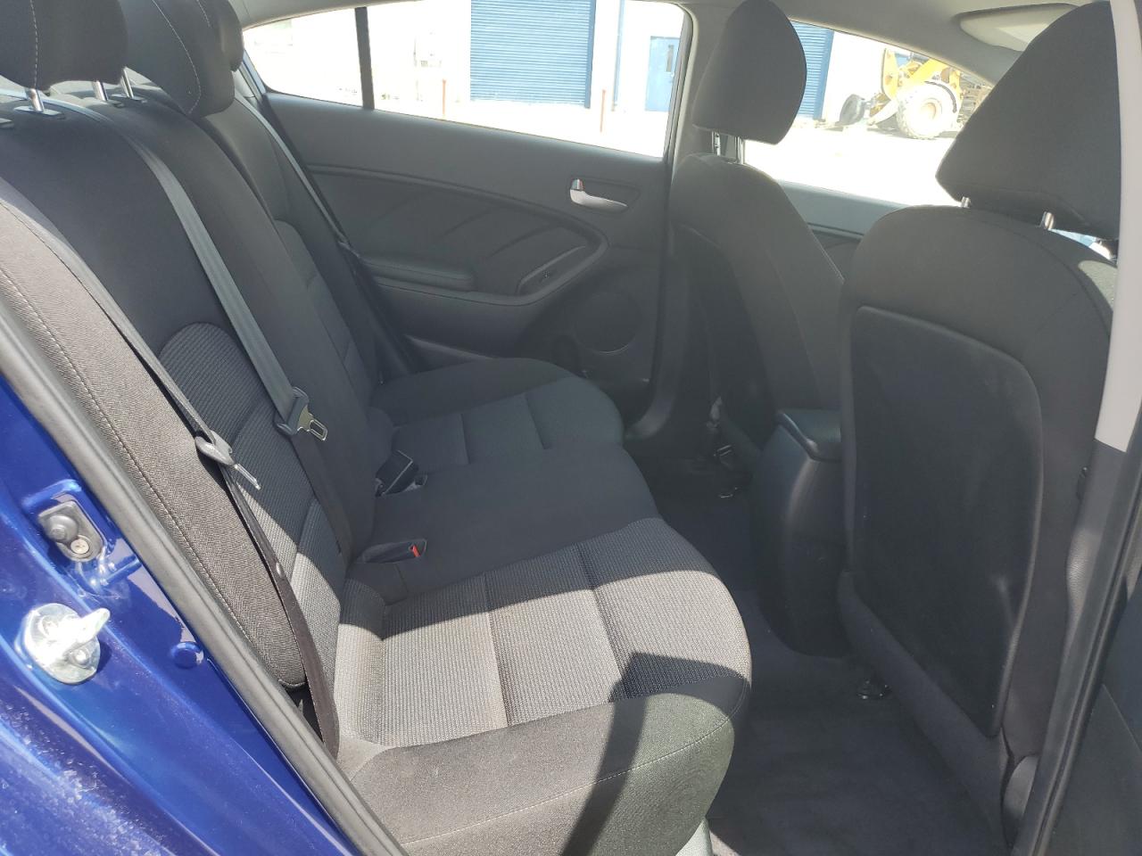 2018 Kia Forte Lx VIN: 3KPFK4A71JE272671 Lot: 54140484