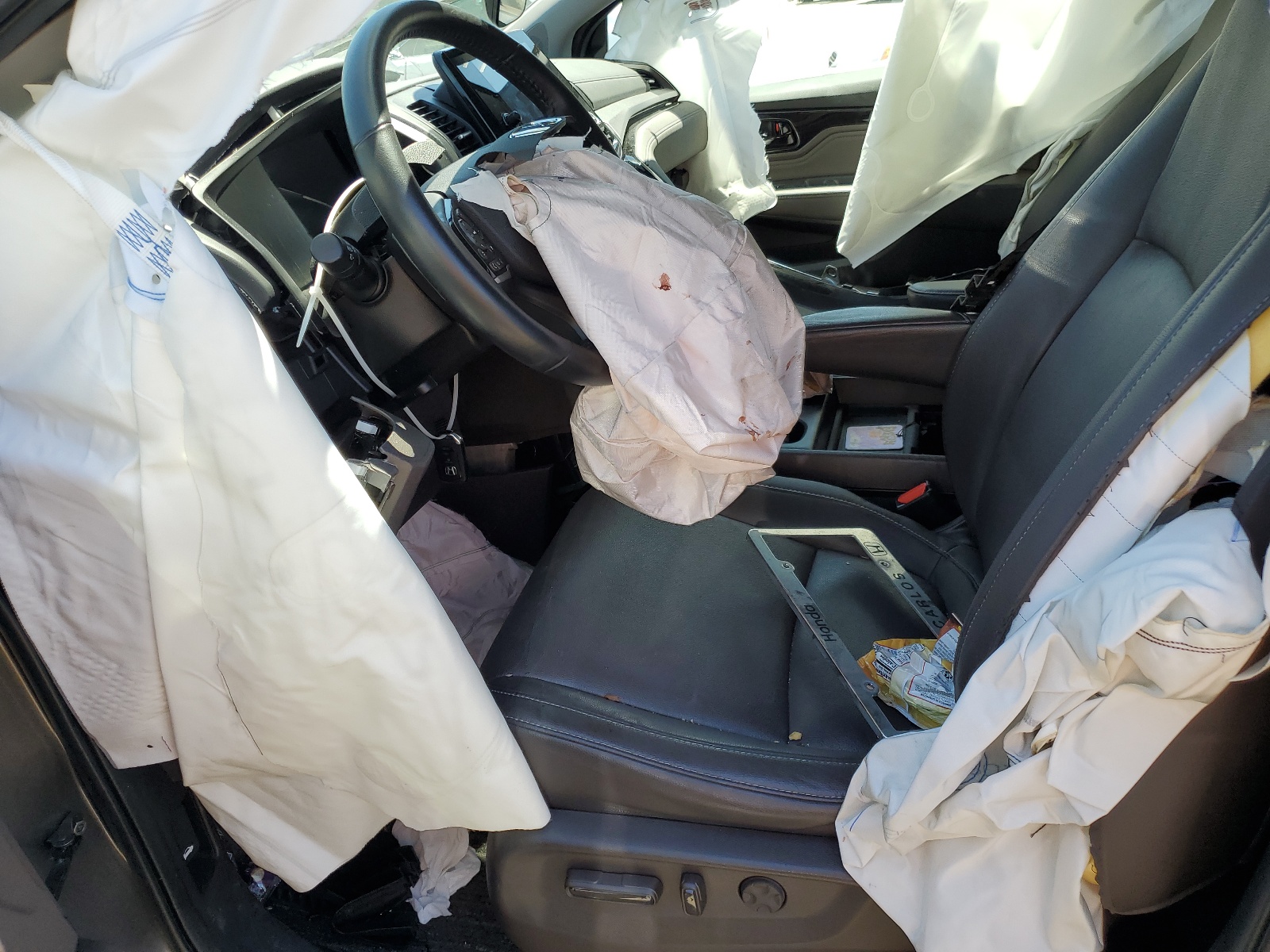 5FNRL6H86NB019995 2022 Honda Odyssey Touring