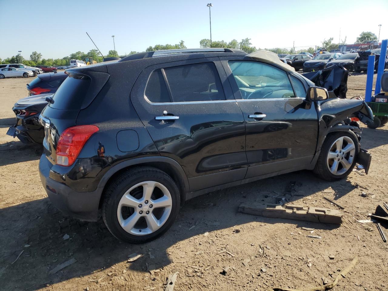 VIN 3GNCJNSB3FL217227 2015 CHEVROLET TRAX no.3