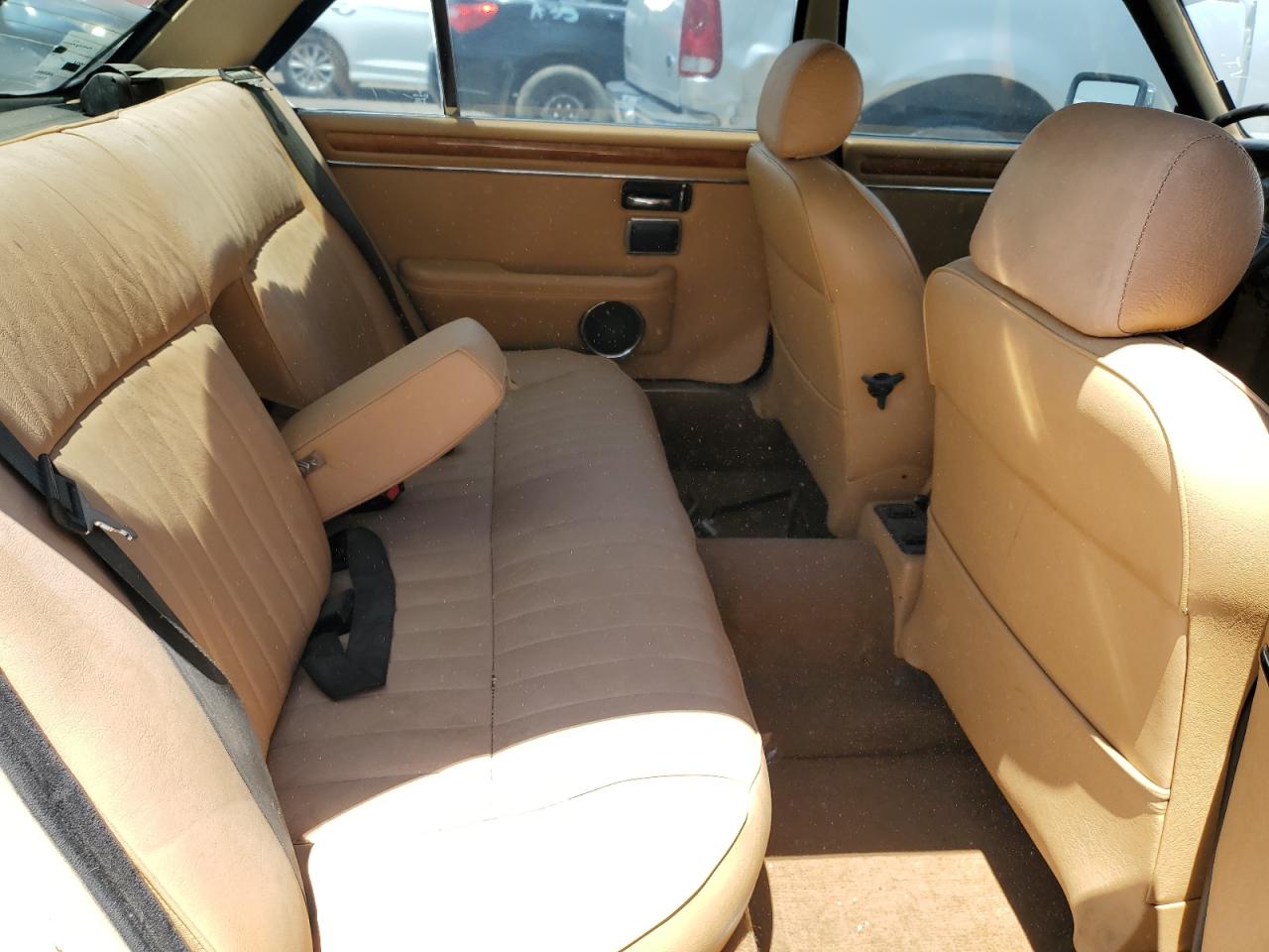 1987 Jaguar Xj6 VIN: SAJAV1345HC465315 Lot: 54851944