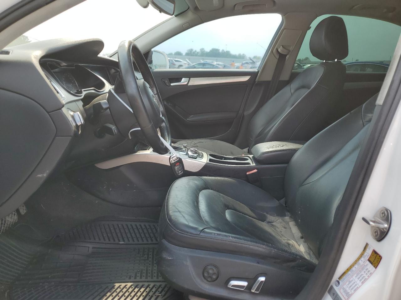 2016 Audi A4 Premium S-Line VIN: WAUAFAFL2GN010842 Lot: 53805194