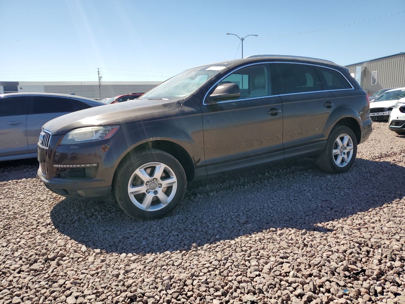 2014 Audi Q7 Premium Plus vin: WA1LGAFE8ED012649