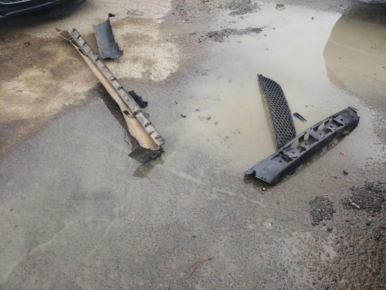 2019 Jeep Cherokee Latitude Plus VIN: 1C4PJLLB9KD301291 Lot: 56245284