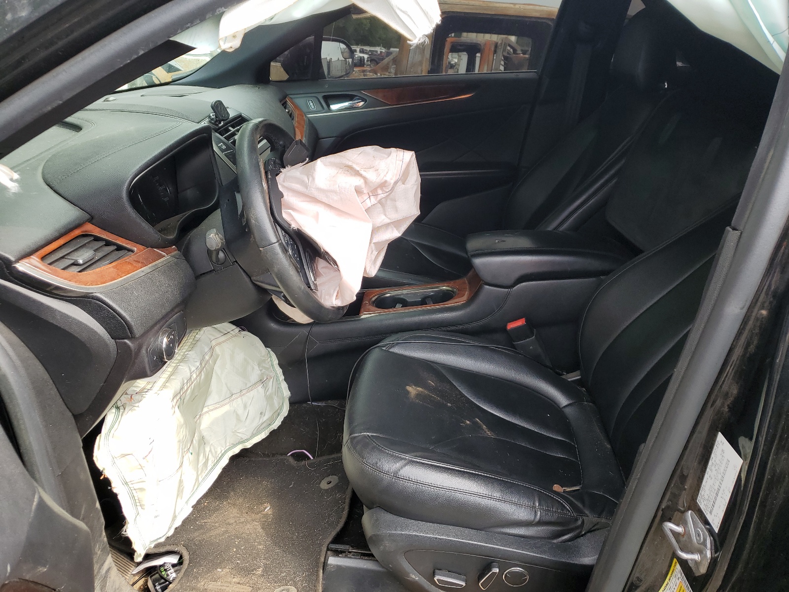 5LMCJ1C91GUJ19942 2016 Lincoln Mkc Premiere