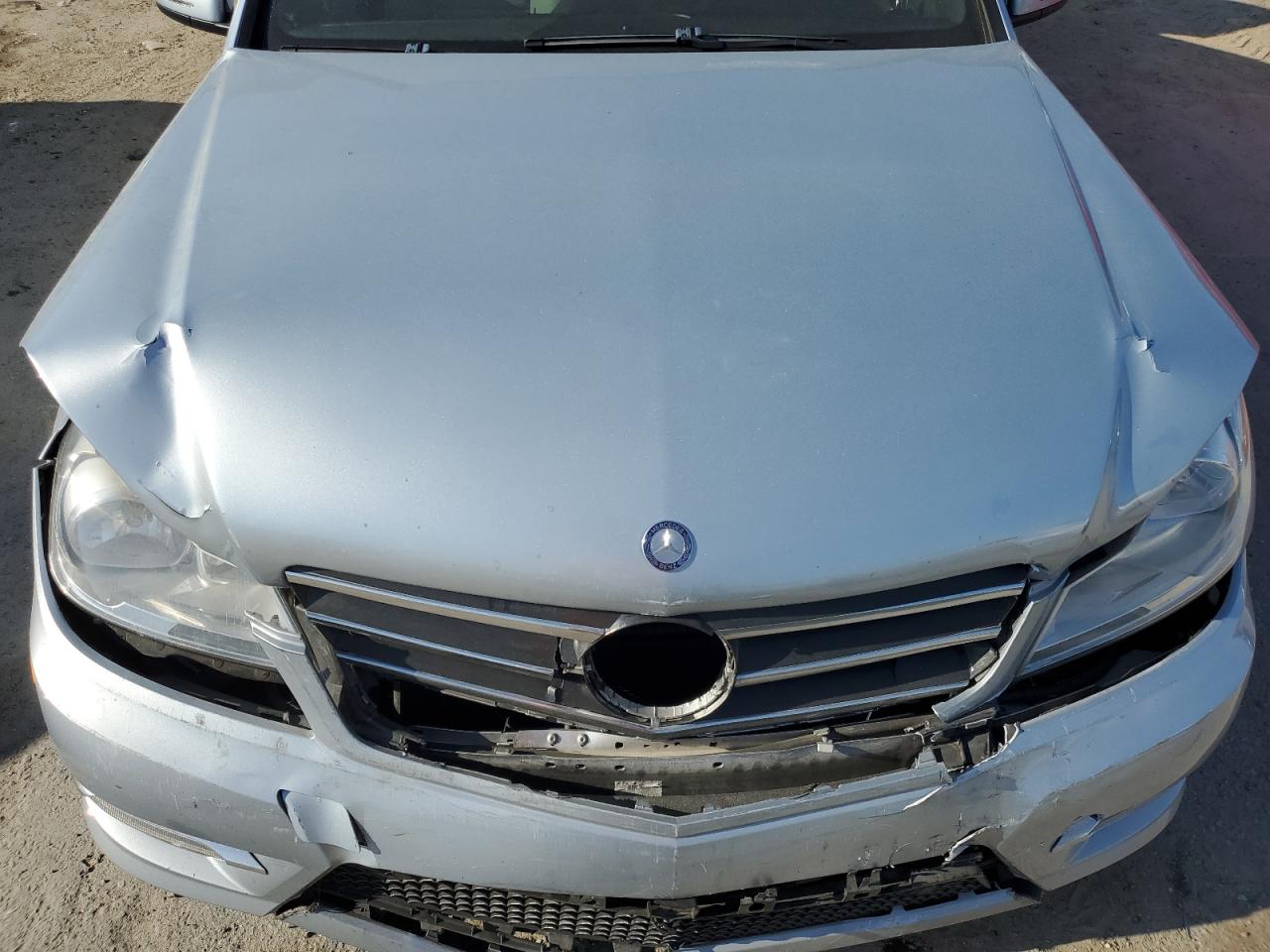 2013 Mercedes-Benz C 250 VIN: WDDGF4HB0DA792408 Lot: 56325354