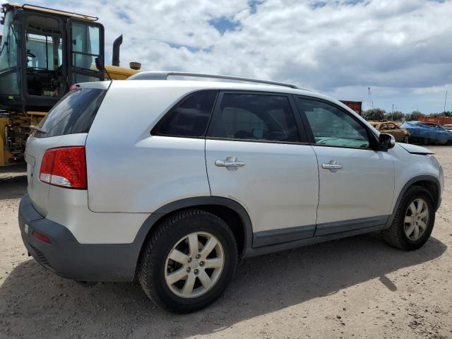  KIA SORENTO 2012 Серебристый